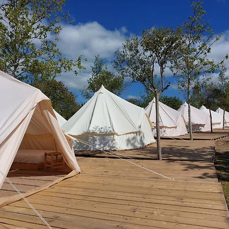 Bungalows Zaragoza Camping Buitenkant foto