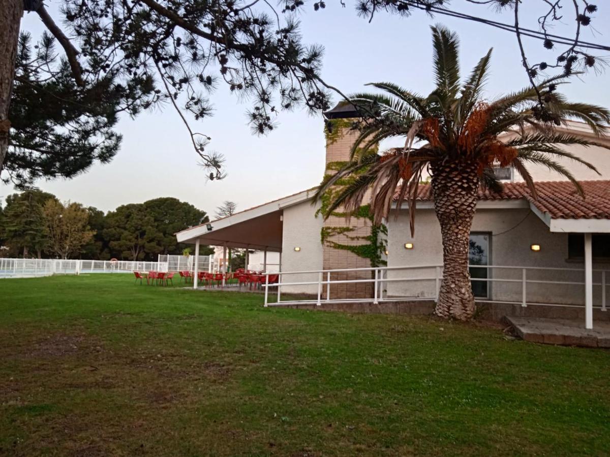 Bungalows Zaragoza Camping Buitenkant foto